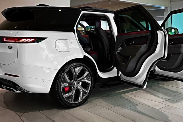 2024 Range Rover Sport Autobiography
