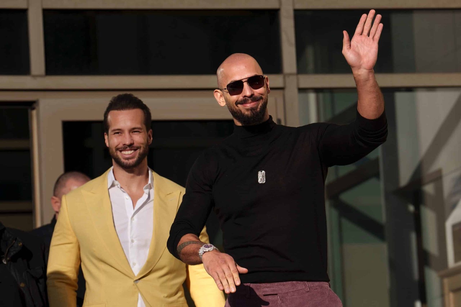 Andrew Tate and Brother Earth in Florida after the Romanian travel restrictions rose