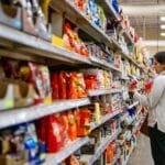 The feeling of the sour consumer in the midst of the commercial war, fears of recession: survey