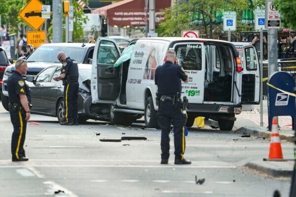 Students from the University of Delaware killed, several injured when the driver flees from the police, hits people near the campus