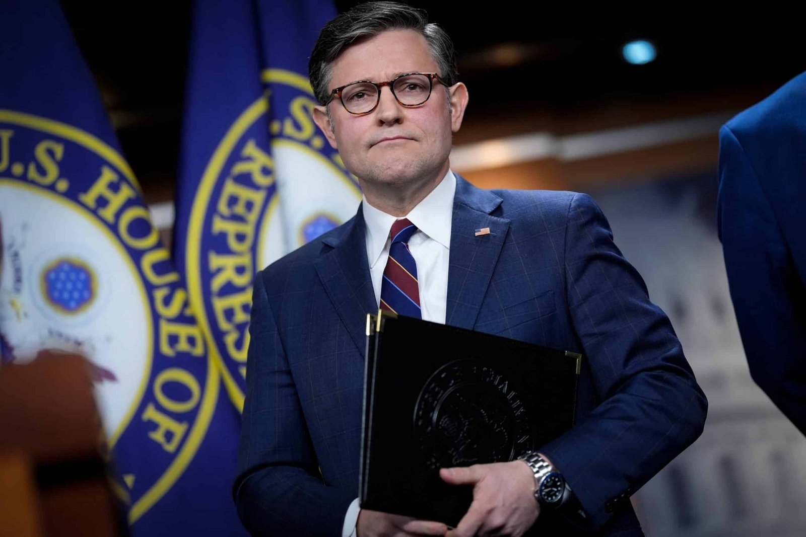 Trump Admin Live updates: Trump weighing Tiktok's proposal before the possible prohibition