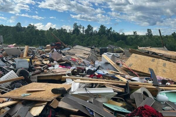 At least 1 dead, several people injured as a severe climate hits Kentucky: Sheriff