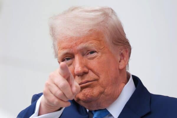 Trump will ask the federal agencies to cancel Harvard contracts