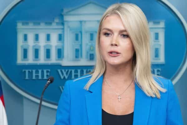 The White House tries to clarify Trump's call to use the 'heavy force' on 'any' military parade protester