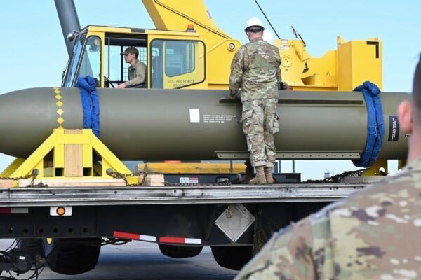 The bunker-buter-buter bomb of the United States and how it could be used against Iran’s nuclear program The bunker-buter-buter bomb of the United States and how it could be used against Iran's nuclear program