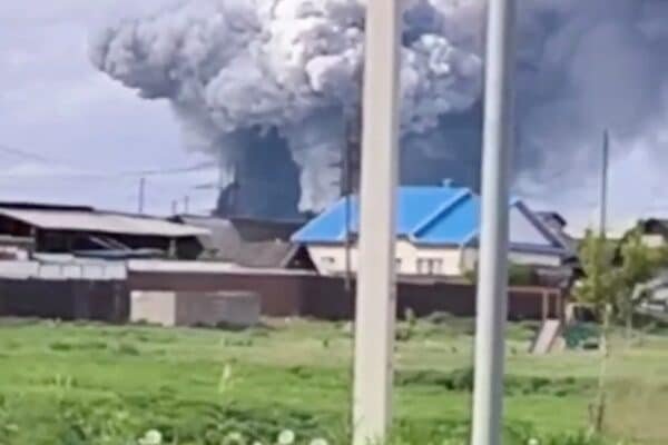 Ukraine points to 4 Russian airfields in a great drone attack, says Source